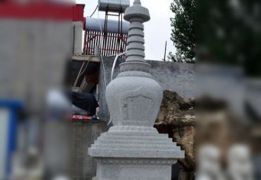 石雕园林塔雕塑