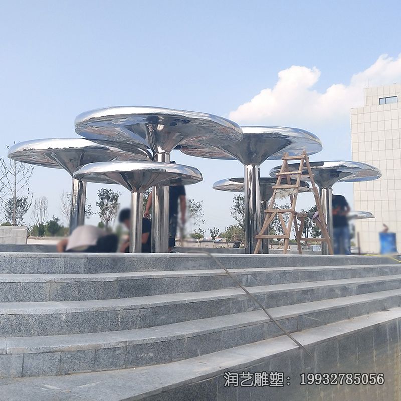不锈钢广场蘑菇雕塑 不锈钢广场蘑菇雕塑