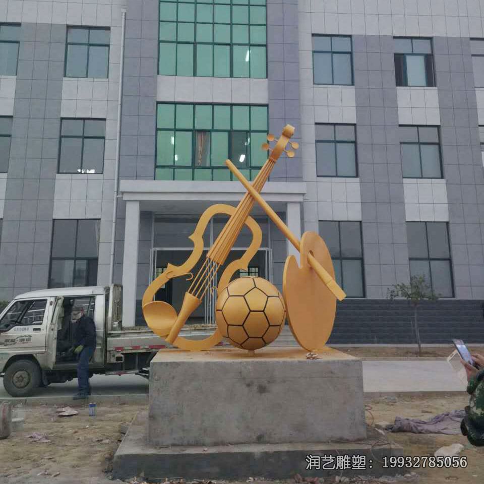 不锈钢足球景观雕塑 不锈钢足球景观雕塑