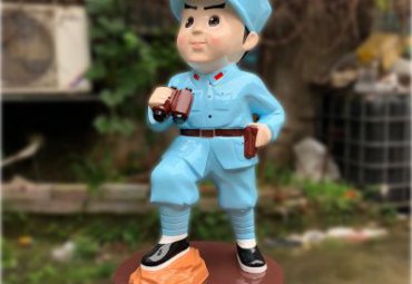 玻璃钢卡通红军雕塑