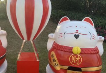 户外玻璃钢招财猫雕塑