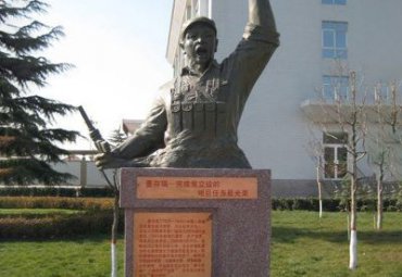 铜雕董存瑞雕塑