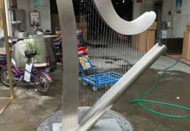不锈钢抽象竖琴雕塑