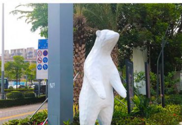 玻璃钢北极熊动物雕塑