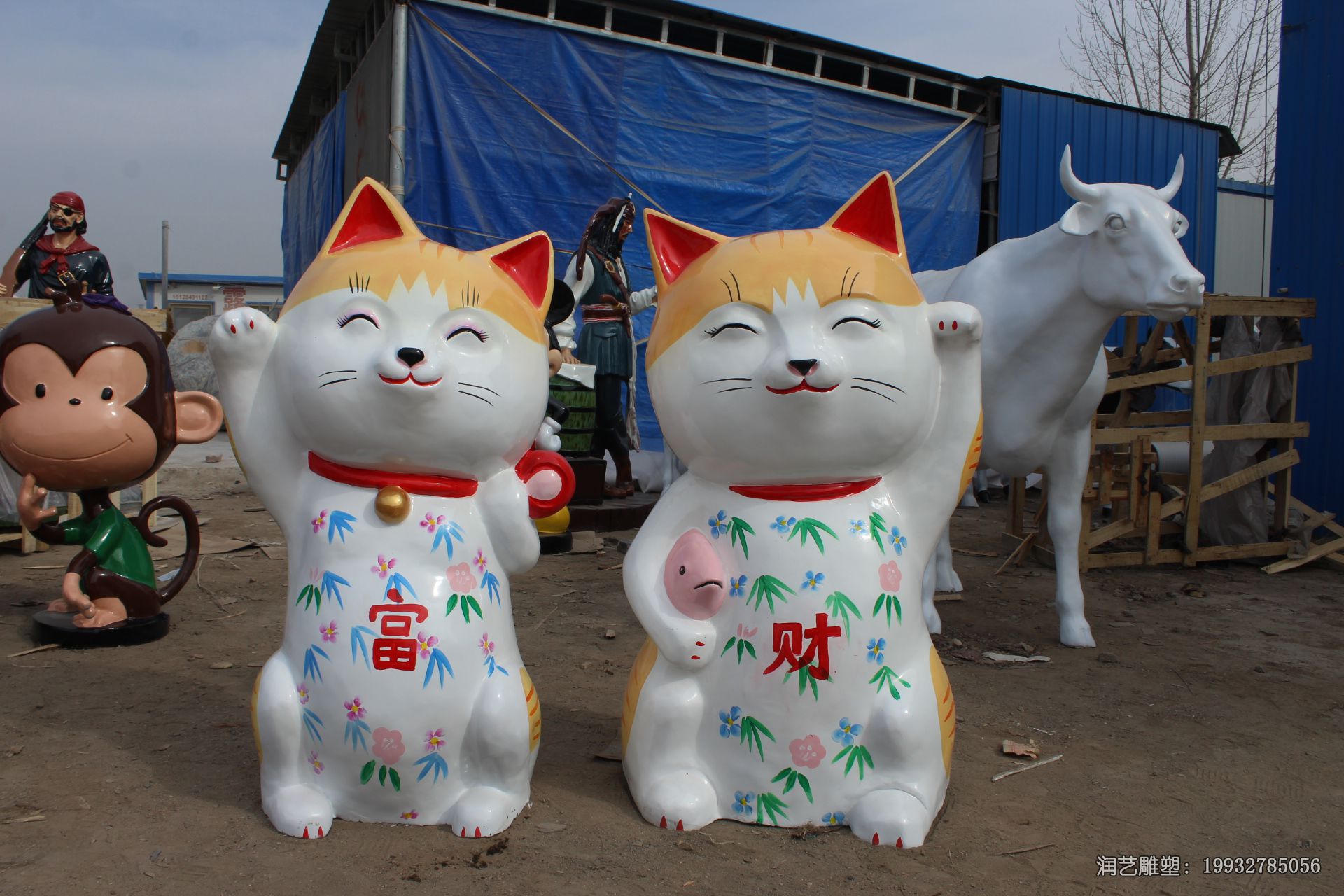 商场玻璃钢招财猫雕塑 商场玻璃钢招财猫雕塑