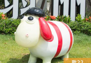 城市玻璃钢小羊肖恩雕塑