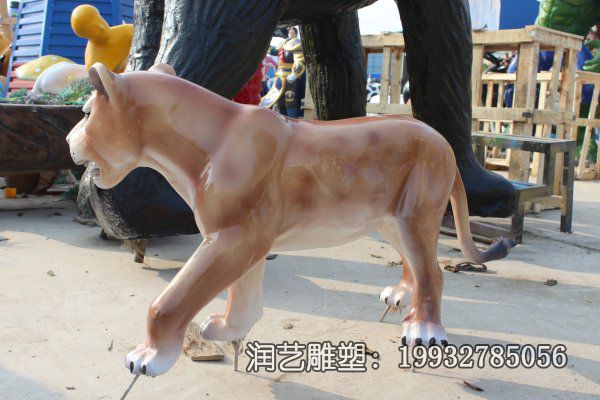玻璃钢动物狮子雕塑 玻璃钢动物狮子雕塑