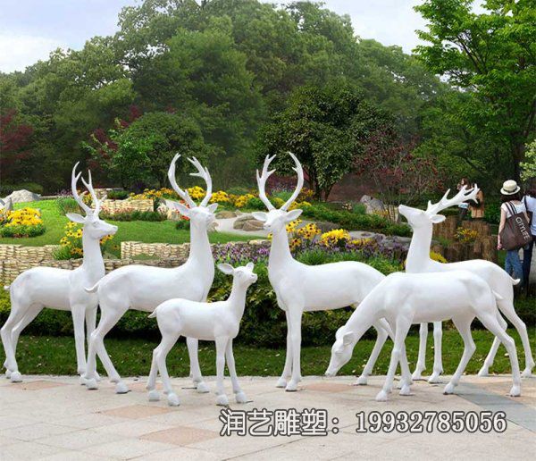 玻璃钢公园鹿动物雕塑 玻璃钢公园鹿动物雕塑