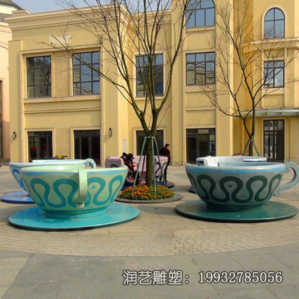 玻璃钢小区茶杯景观雕塑 玻璃钢小区茶杯景观雕塑