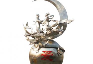 不锈钢广场牛郎织女雕塑