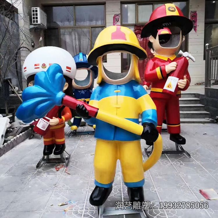 卡通玻璃钢消防员雕塑 卡通玻璃钢消防员雕塑