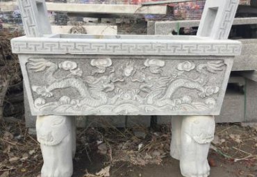 石雕香炉雕塑