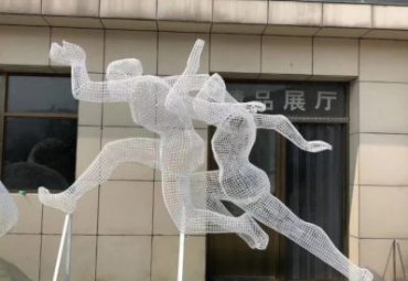 不锈钢广场跳远人物雕塑