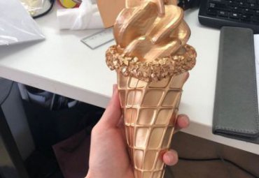 商场玻璃钢冰激凌雕塑