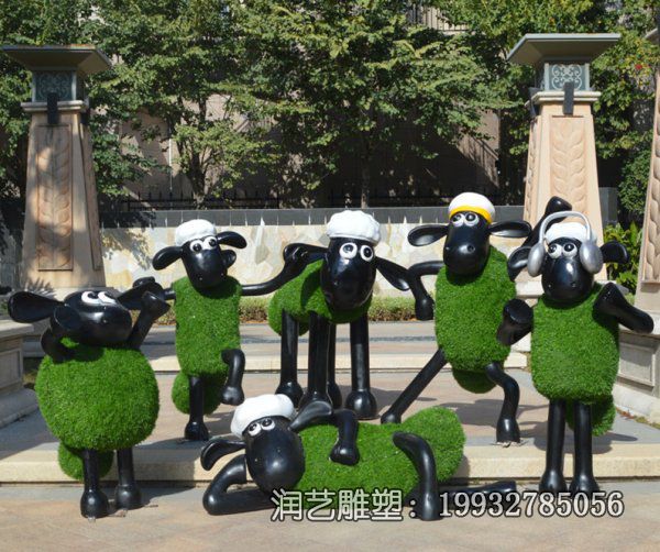 玻璃钢小区小羊肖恩雕塑 玻璃钢小区小羊肖恩雕塑
