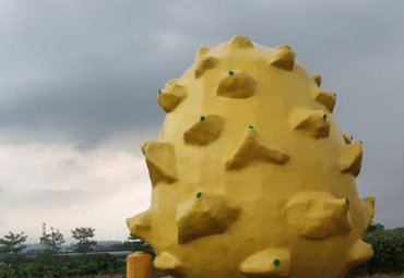 不锈钢广场抽象火龙果雕塑