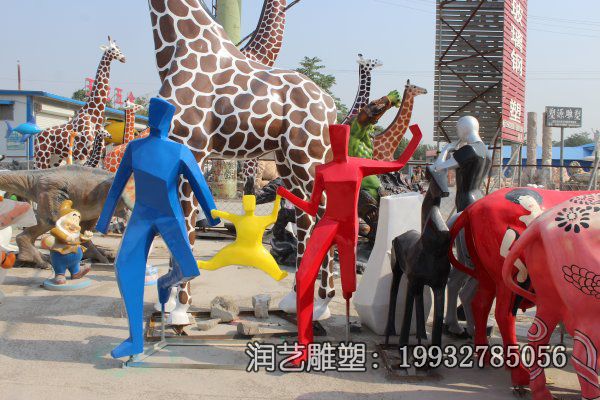玻璃钢公园抽象一家人雕塑 玻璃钢公园抽象一家人雕塑