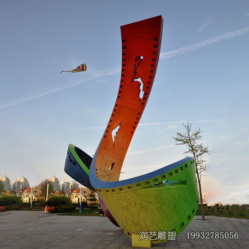 不锈钢广场胶卷雕塑 不锈钢广场胶卷雕塑