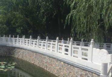 石雕公园栏板雕塑