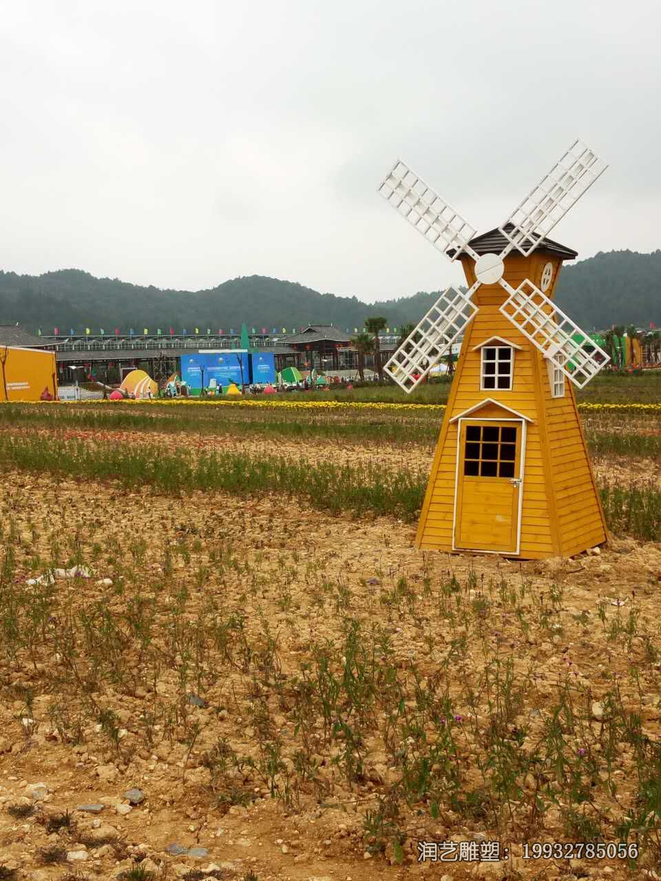 玻璃钢户外风车景观雕塑 玻璃钢户外风车景观雕塑