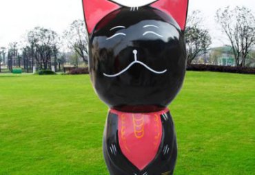 玻璃钢草坪猫雕塑