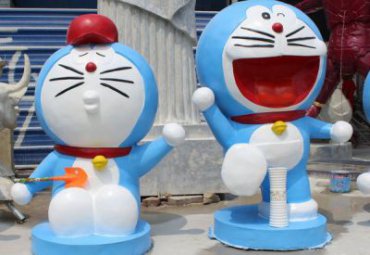 城市玻璃钢卡通哆啦A梦雕塑