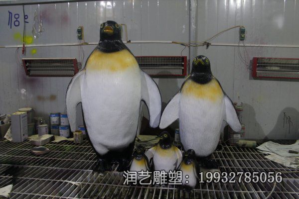 酒店玻璃钢企鹅雕塑 酒店玻璃钢企鹅雕塑