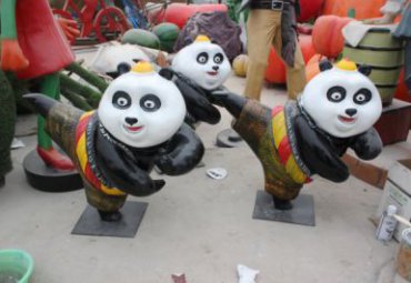 商场玻璃钢卡通功夫熊猫雕塑