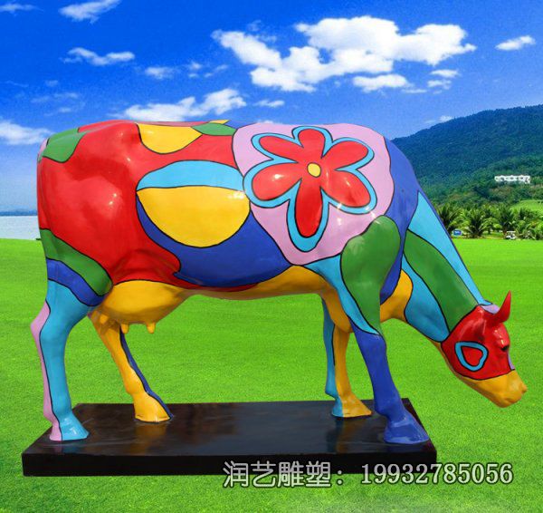 玻璃钢草坪牛动物雕塑 玻璃钢草坪牛动物雕塑