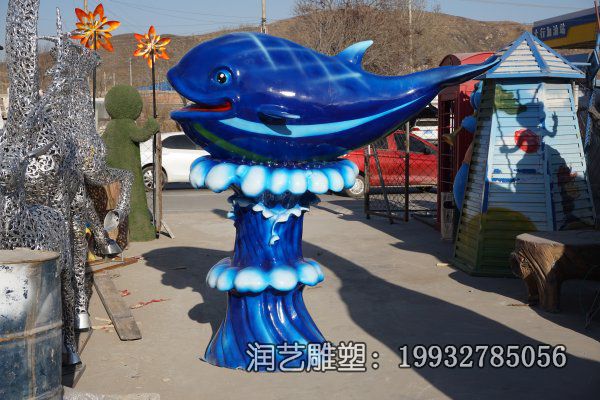 街道玻璃钢鲸鱼动物雕塑 街道玻璃钢鲸鱼动物雕塑