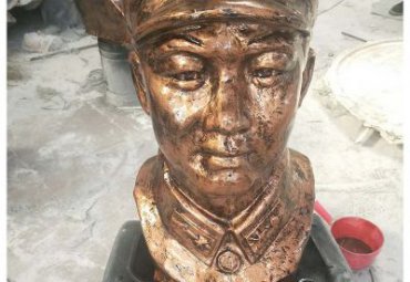 铜雕名人雷锋雕塑