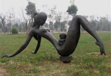 铜雕人物母子雕塑