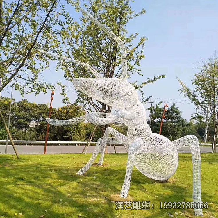 草坪不锈钢镂空蚂蚁雕塑 草坪不锈钢镂空蚂蚁雕塑