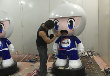户外玻璃钢公仔卡通雕塑