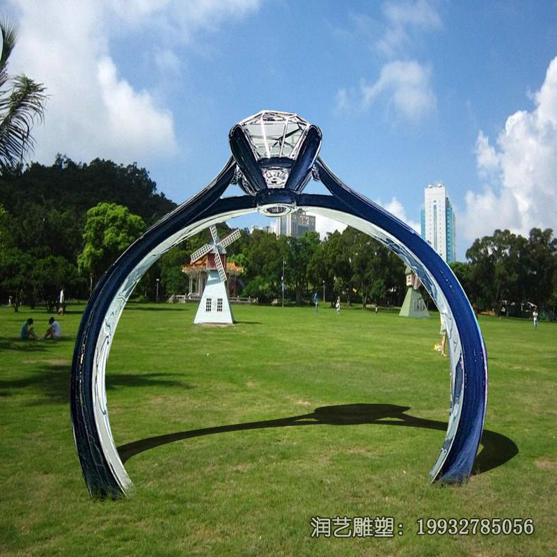 不锈钢草坪戒指景观雕塑 不锈钢草坪戒指景观雕塑