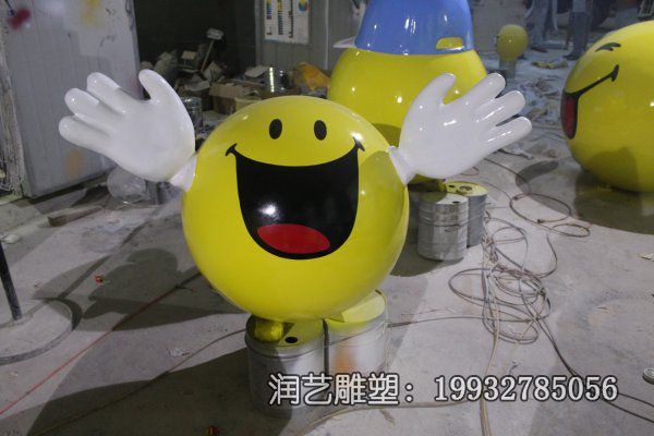 玻璃钢园林笑脸景观雕塑 玻璃钢园林笑脸景观雕塑