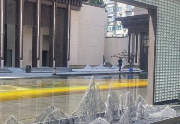 酒店景观不锈钢假山雕塑
