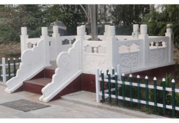 广场汉白玉升旗台石雕