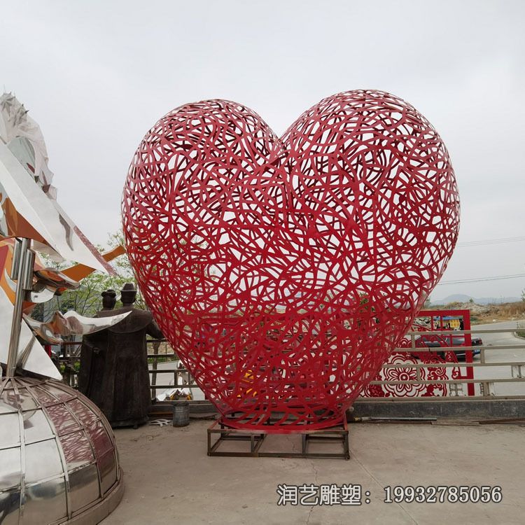 不锈钢镂空心形雕塑 不锈钢镂空心形雕塑