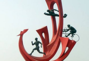校园不锈钢五环雕塑