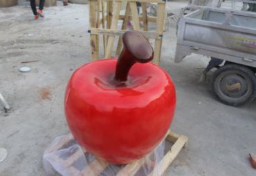玻璃钢街道苹果雕塑