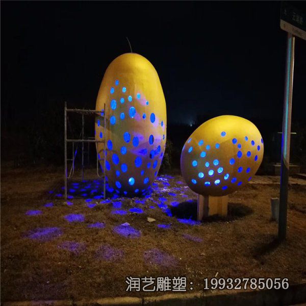 城市不锈钢镂空雕塑 城市不锈钢镂空雕塑