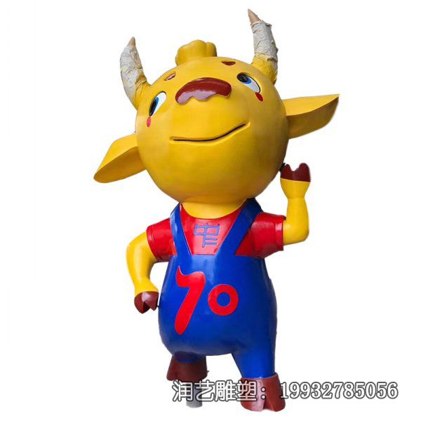 卡通玻璃钢商场牛雕塑 卡通玻璃钢商场牛雕塑