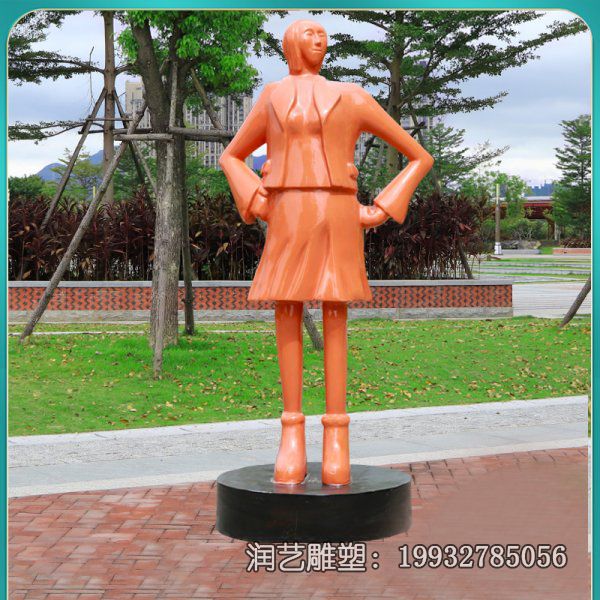 小区玻璃钢人物抽象雕塑 小区玻璃钢人物抽象雕塑