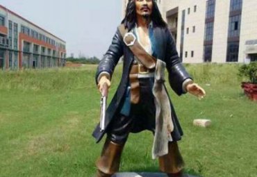 玻璃钢卡通加勒比海盗雕塑