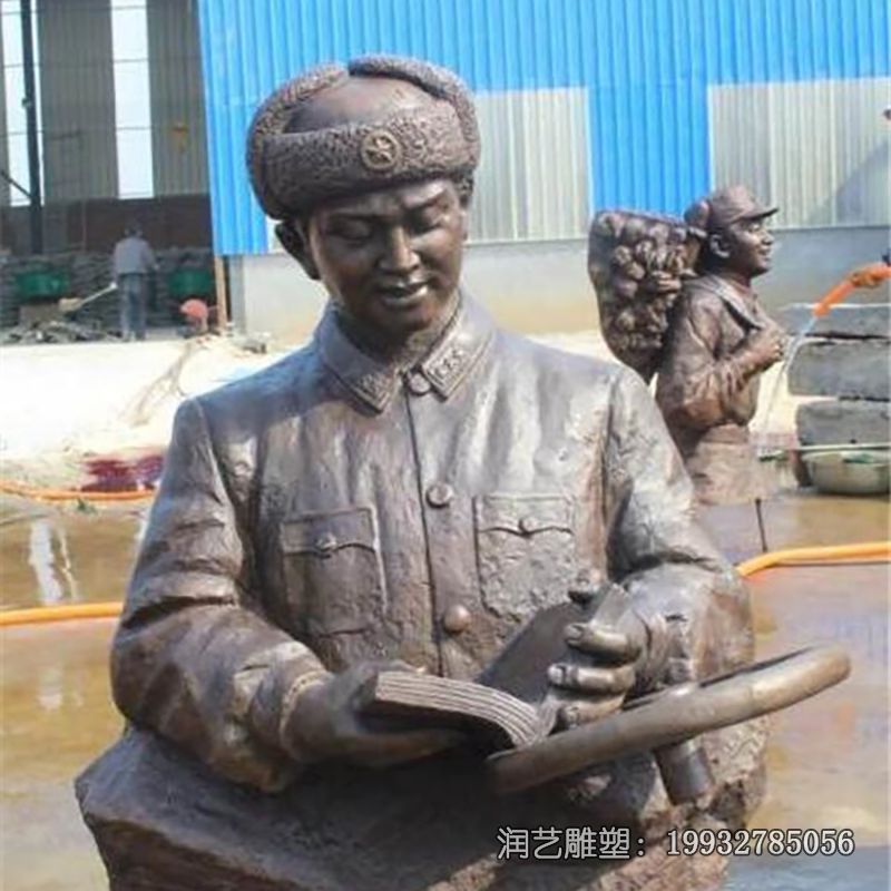 铜雕雷锋广场雕塑 铜雕雷锋广场雕塑