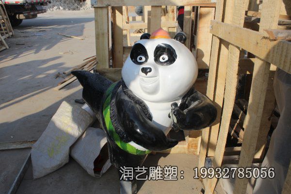 公园玻璃钢功夫熊猫卡通雕塑 公园玻璃钢功夫熊猫卡通雕塑