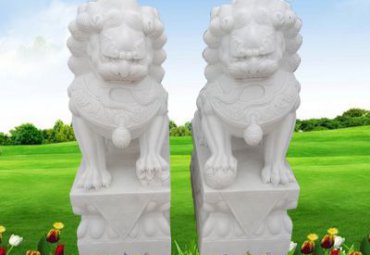 公园石雕狮子雕塑