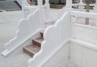 广场汉白玉升旗台石雕