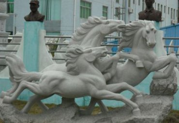小区马石雕雕塑